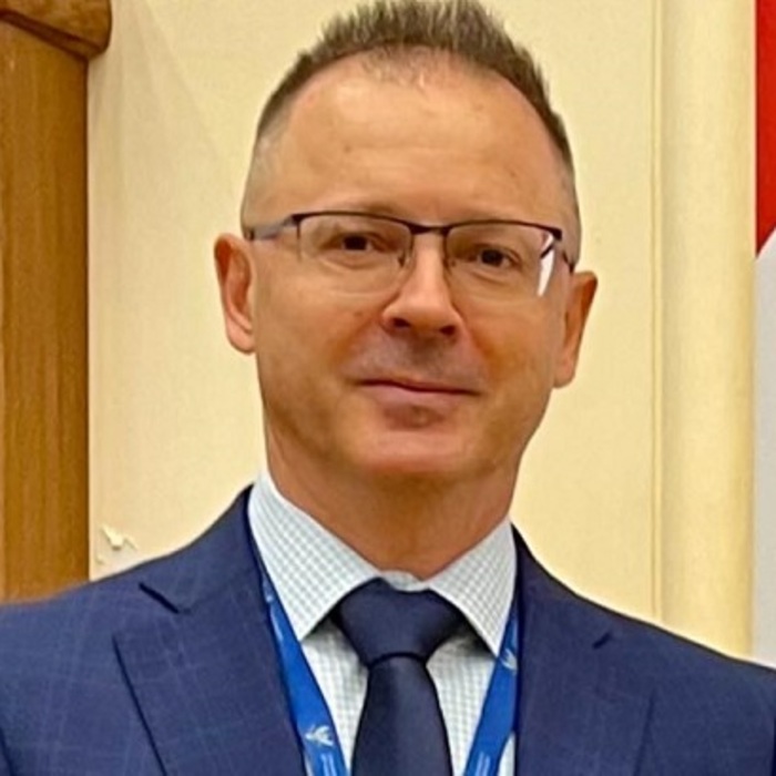 015-kristian-bankov-fb-kristian-bankov_700x700_crop_478b24840a