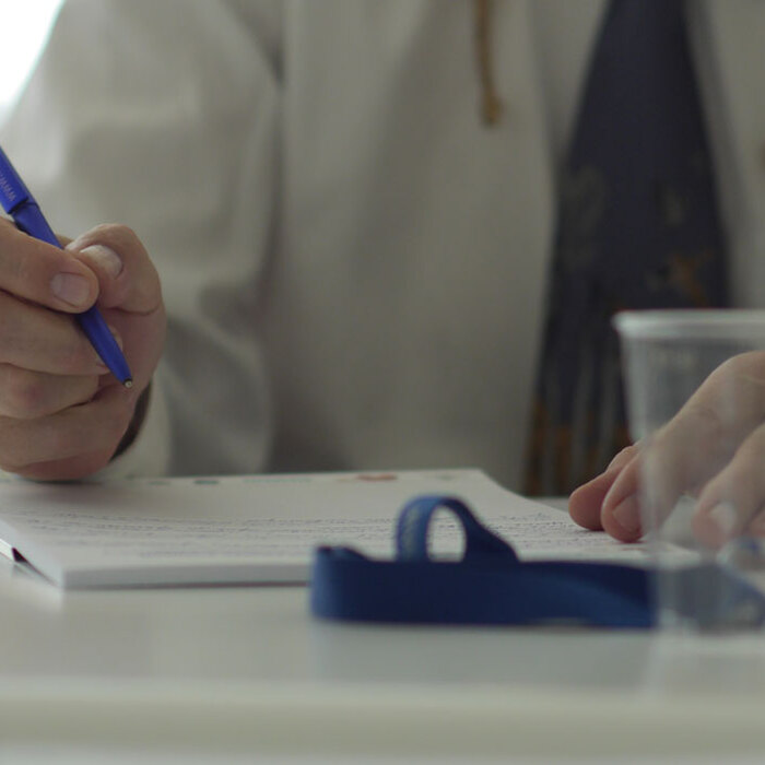 seminar_700x700_crop_478b24840a